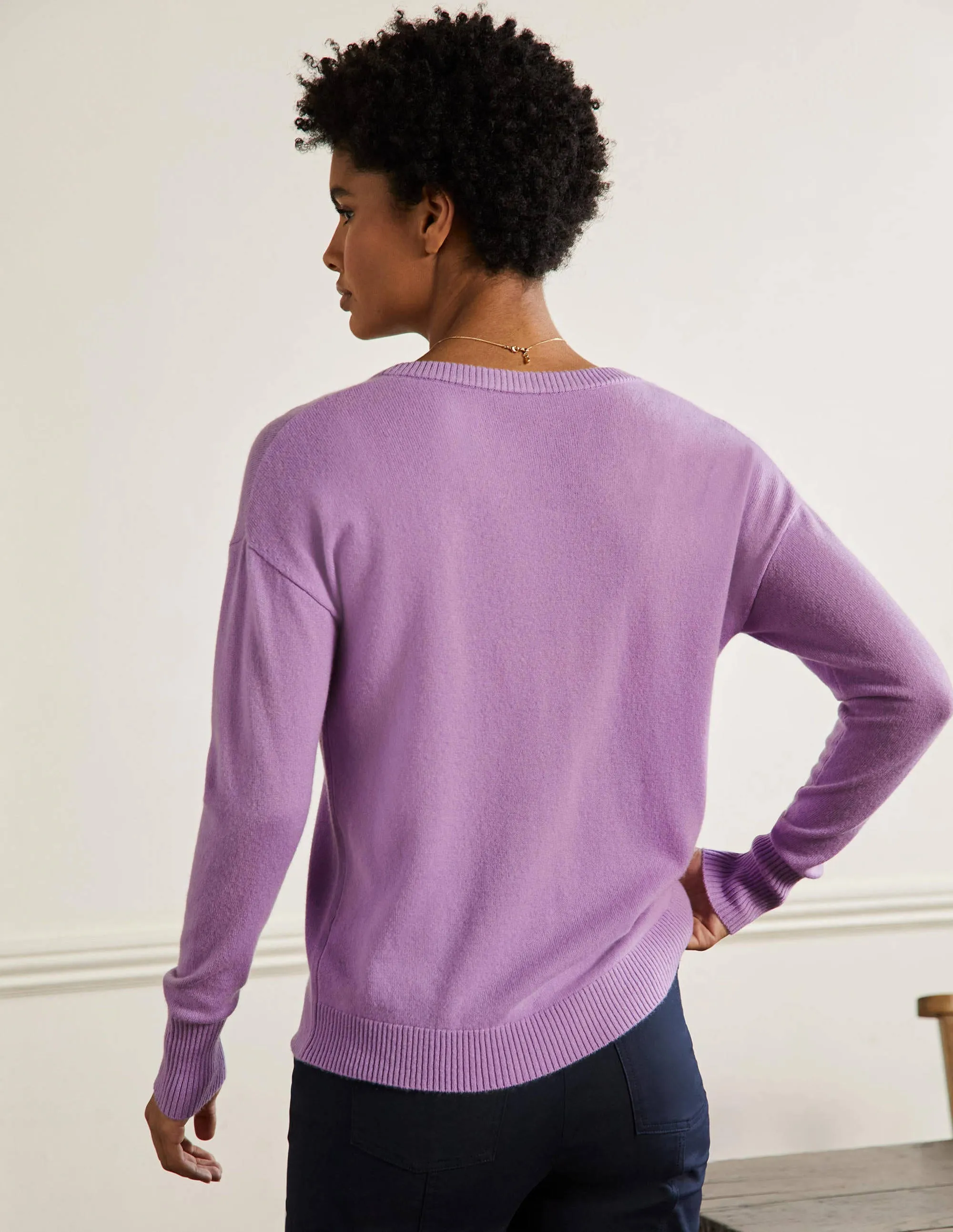 Cashmere V-neck Relaxed Jumper-African Violet
